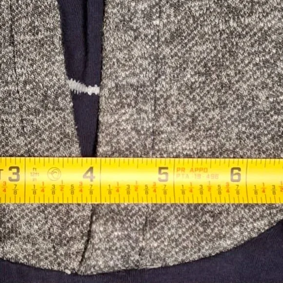 Cute Dinosaur Design Outfit Size 2T - Picture 7 of 10